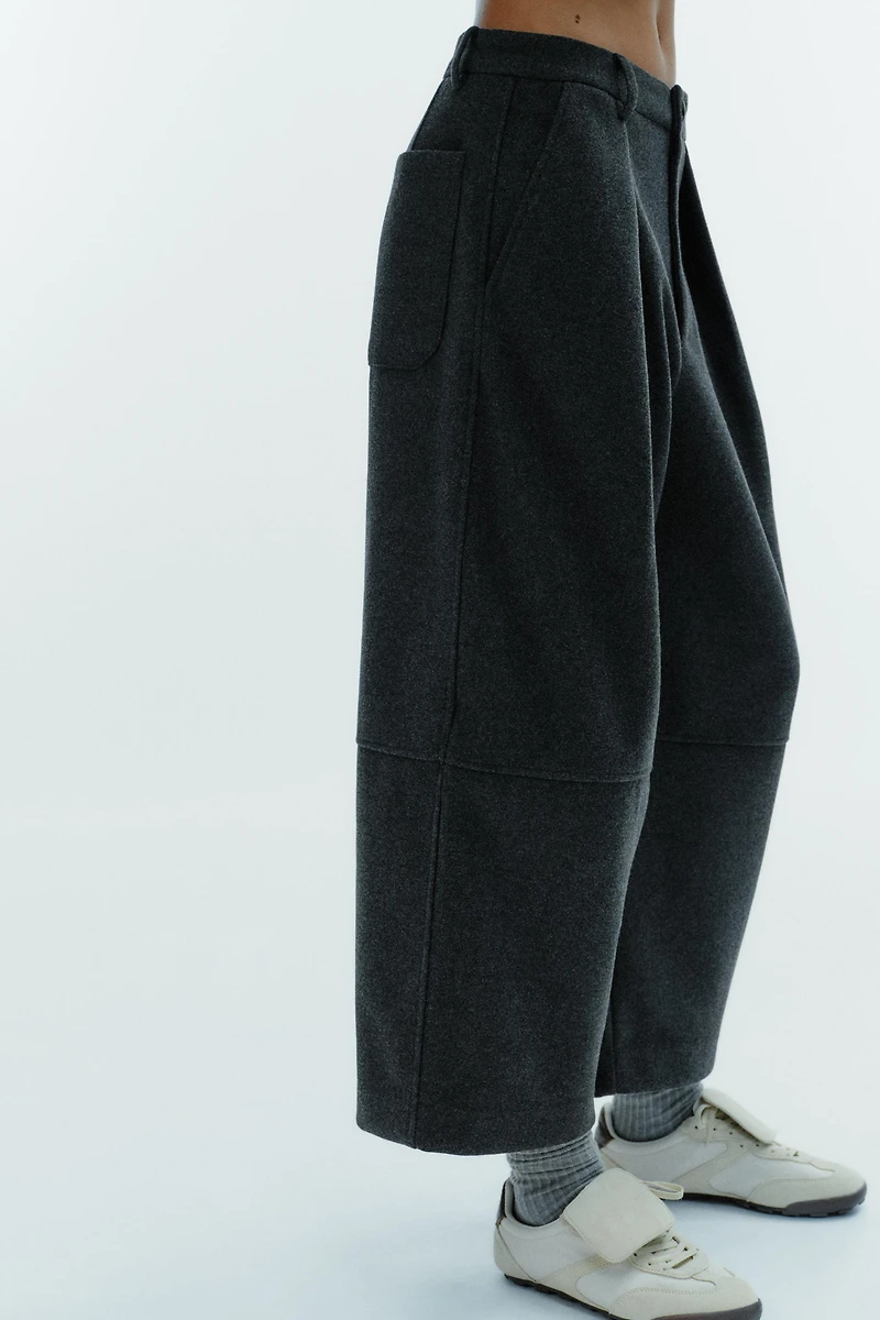 BALLOON PLEATED PANTS