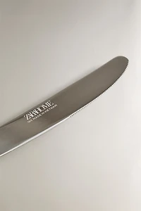 COUTEAU À DESSERT EN ACIER BRILLANT
