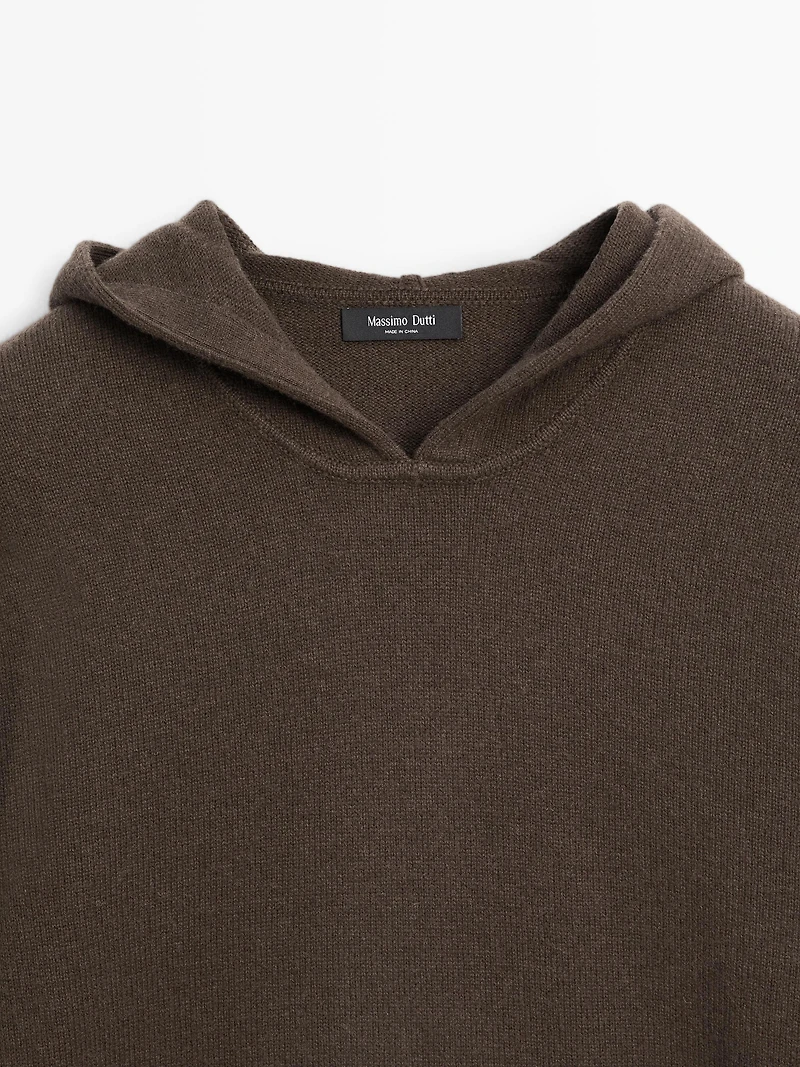 Knit sweater with hood