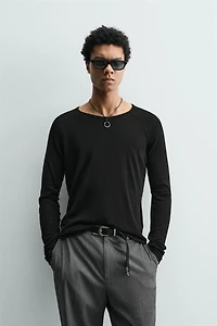LIGHTWEIGHT RAGLAN T-SHIRT