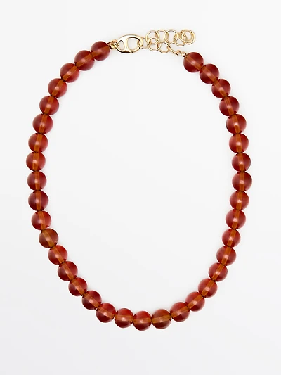 Necklace with glass beads