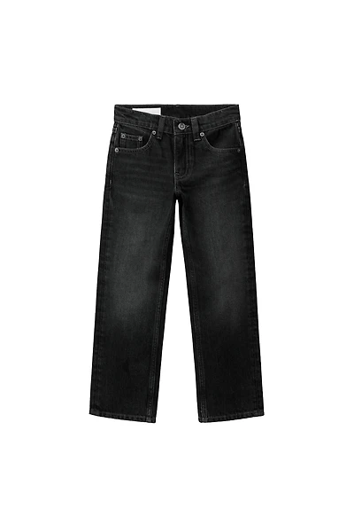 STRAIGHT LEG JEANS