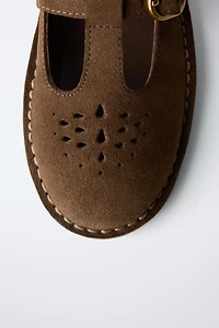 CHAUSSURES EN CUIR T