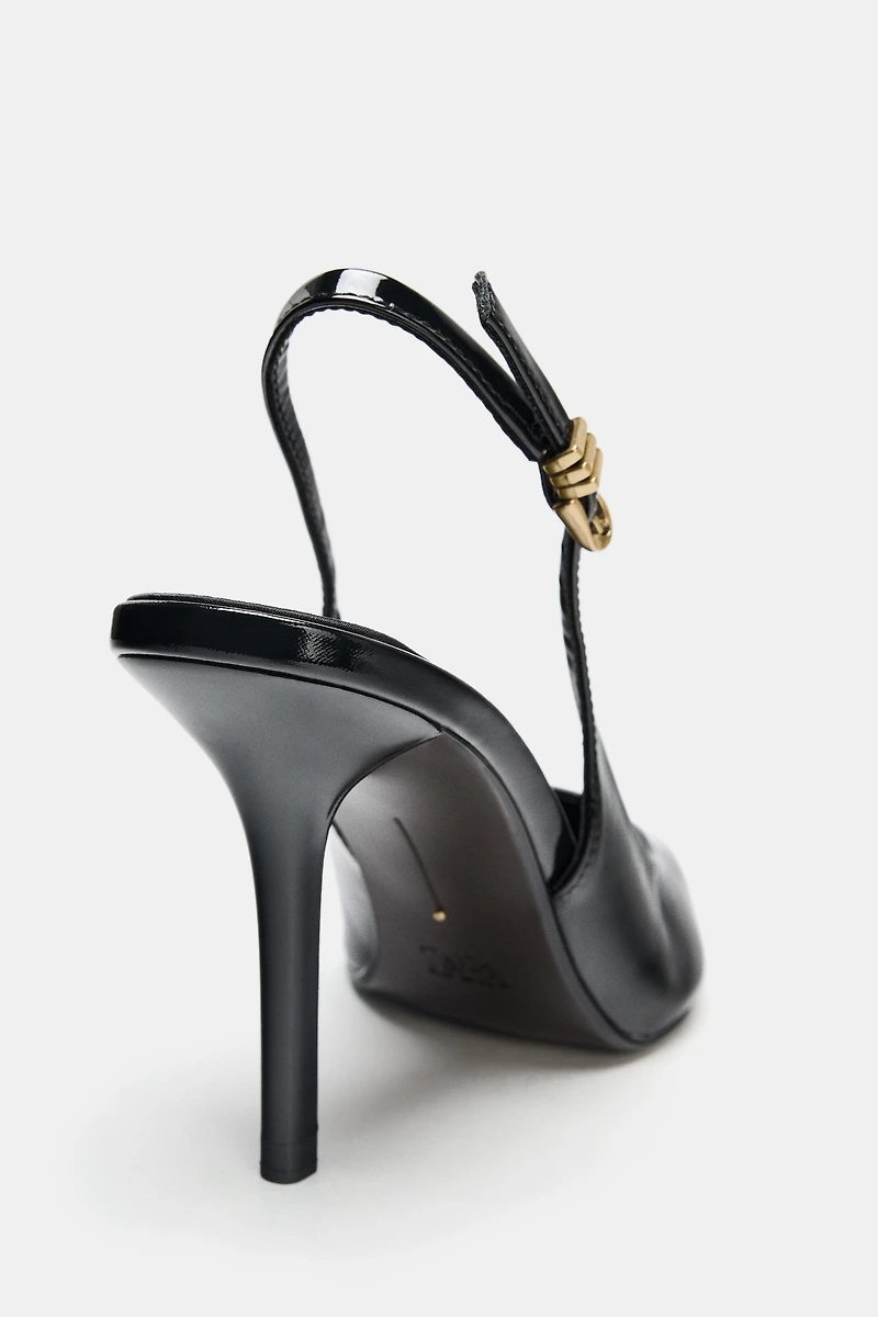 METAL BUCKLE HEELS