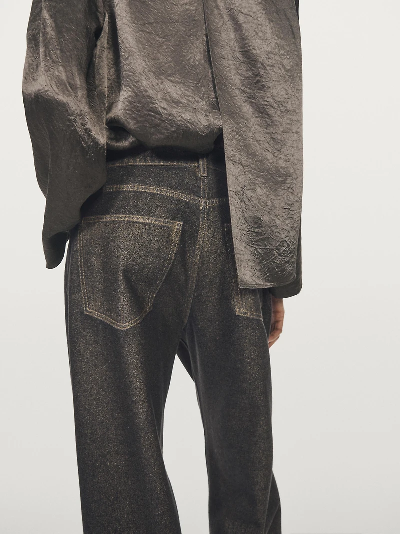 Straight-leg high-waist jeans