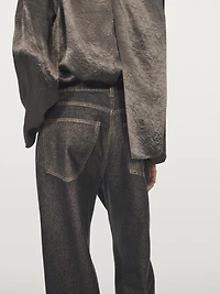 Straight-leg high-waist jeans