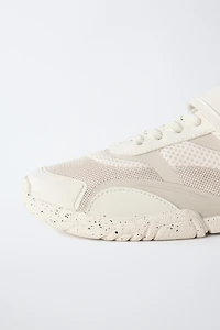 BAREFOOT SNEAKERS