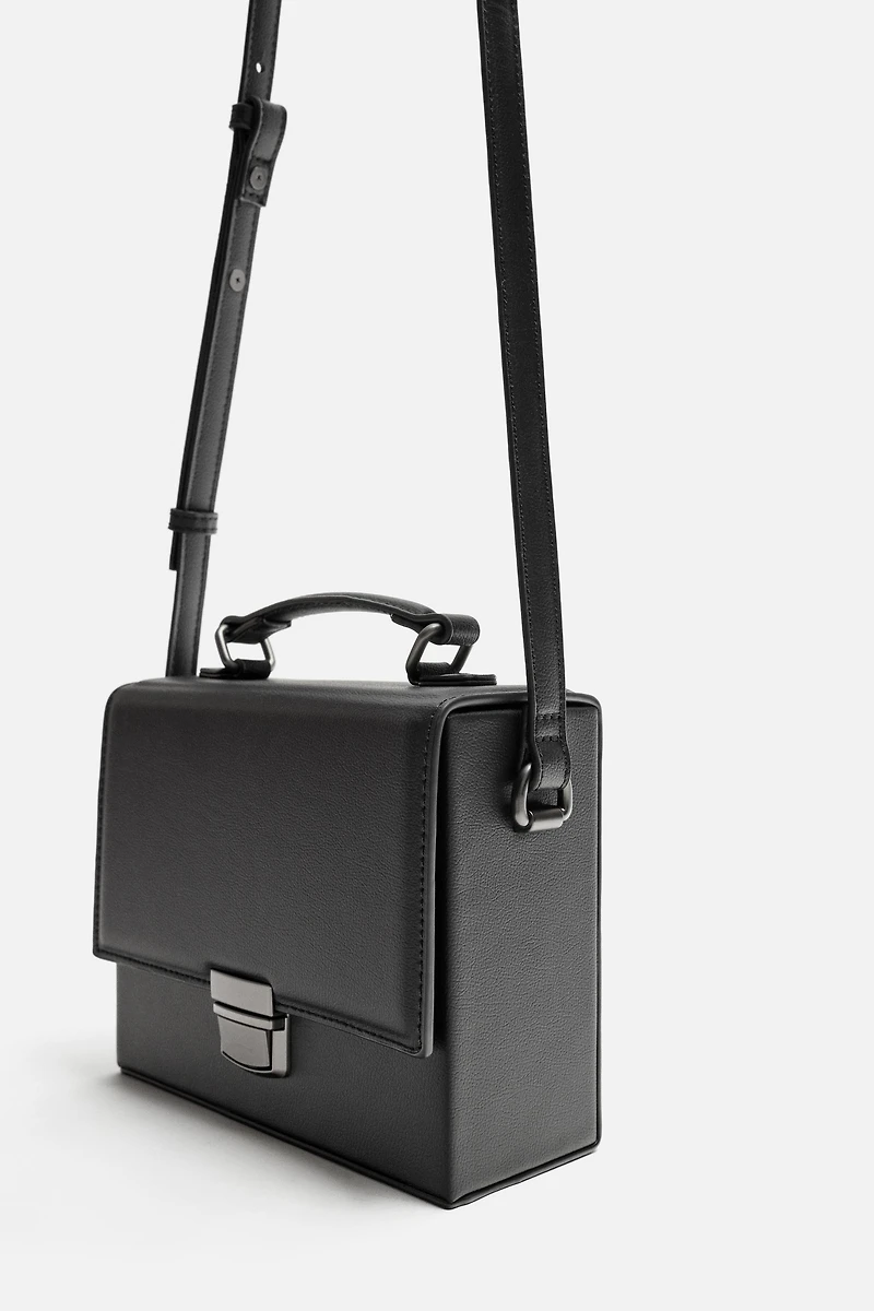 CROSSBODY BOX BAG