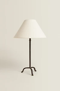 TRIPOD BASE TABLE LAMP