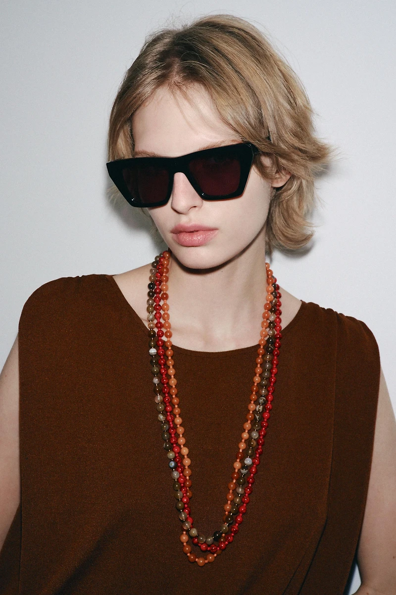 COLLIER BOULES PIERRES