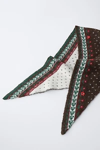 FOULARD TRIANGULAIRE FLEURS ET FANTAISIE