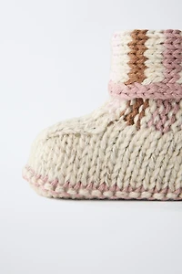 KNIT BOOTIES