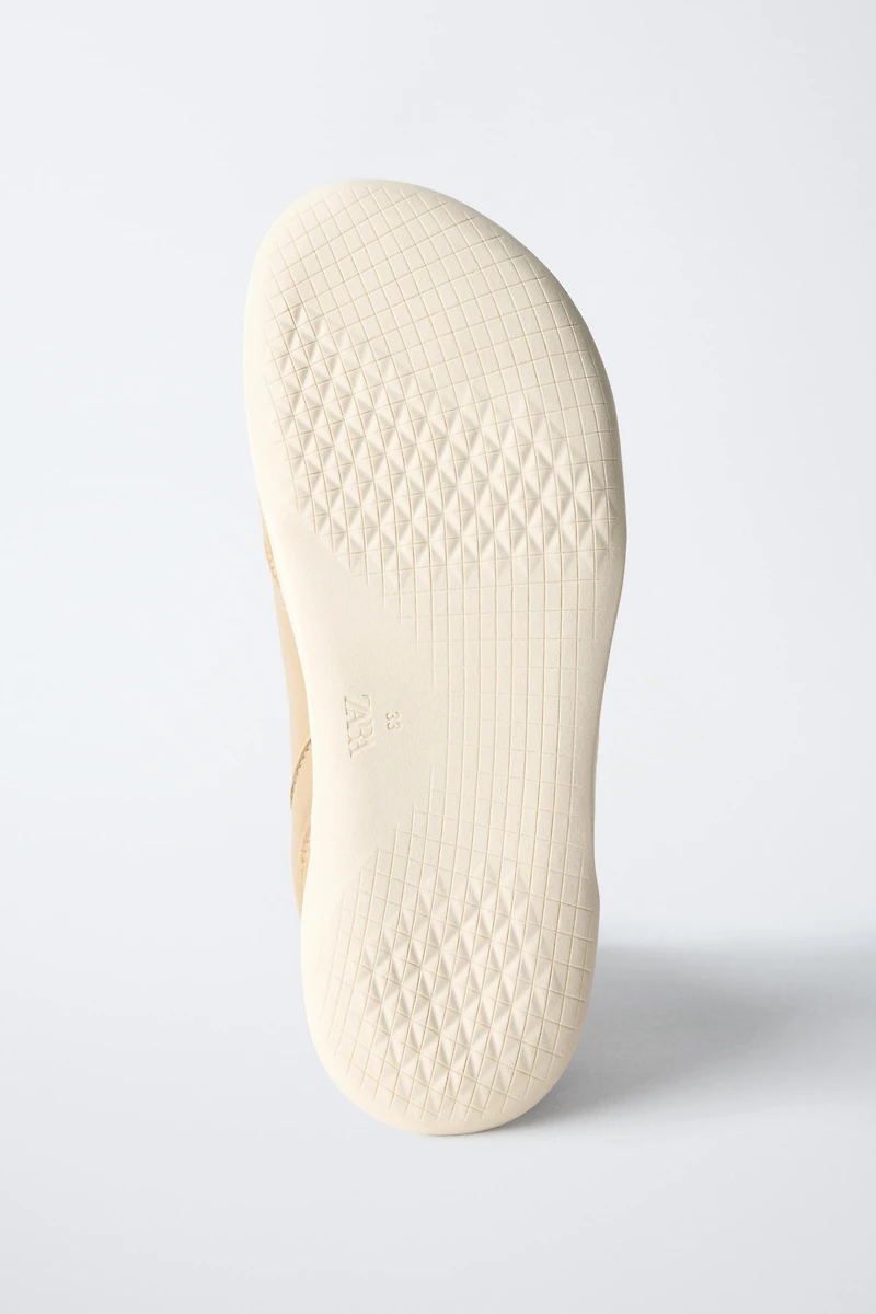 BAREFOOT LEATHER SNEAKERS