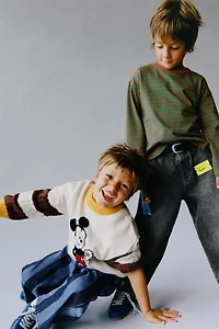MICKEY MOUSE © DISNEY PATCH STRAIGHT JEANS
