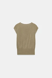TOP EN MAILLE À FINITIONS