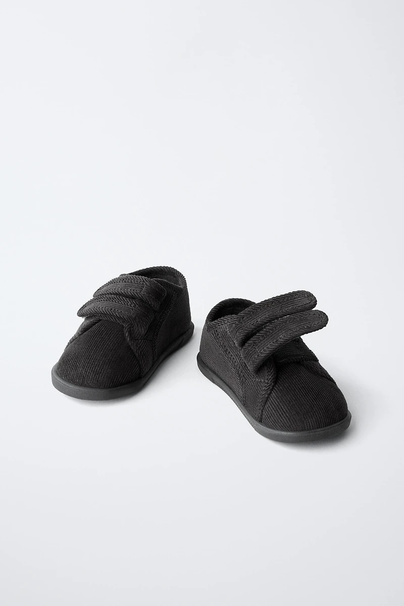 TENNIS EN VELOURS CÔTELÉ BAREFOOT