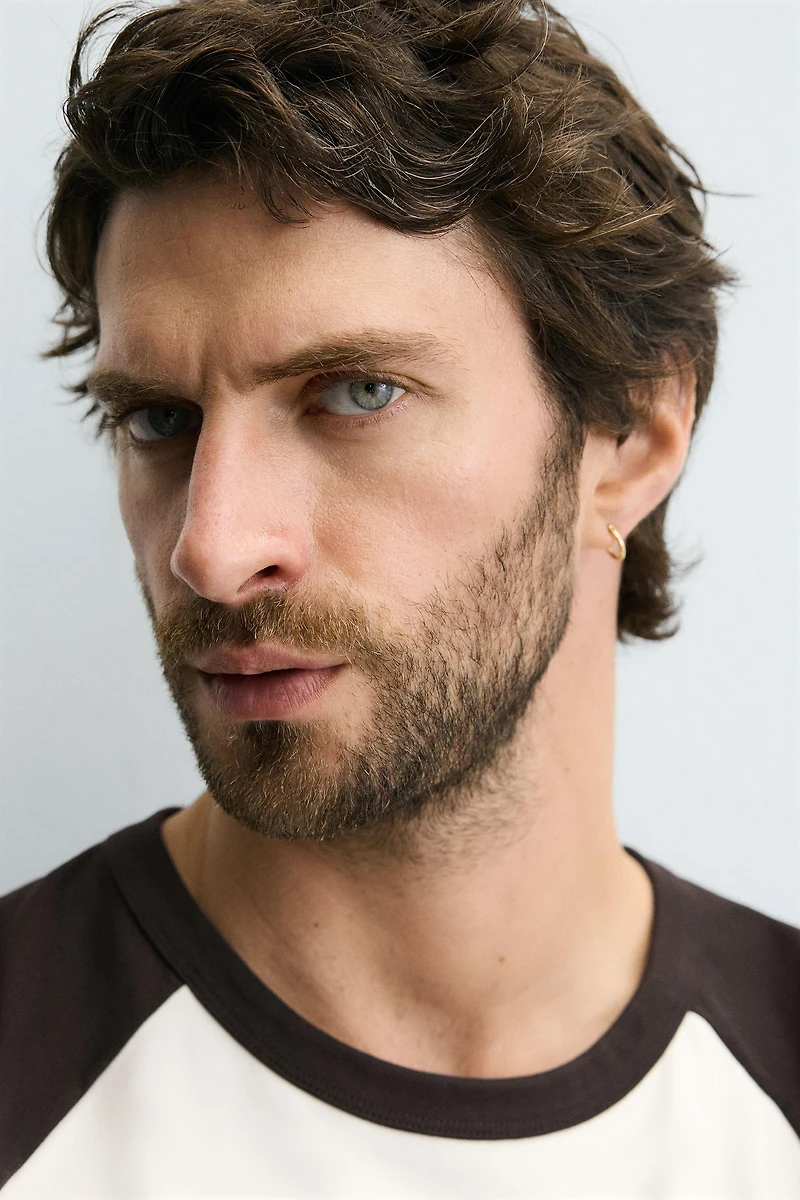 COLOR BLOCK RAGLAN SLEEVE T-SHIRT