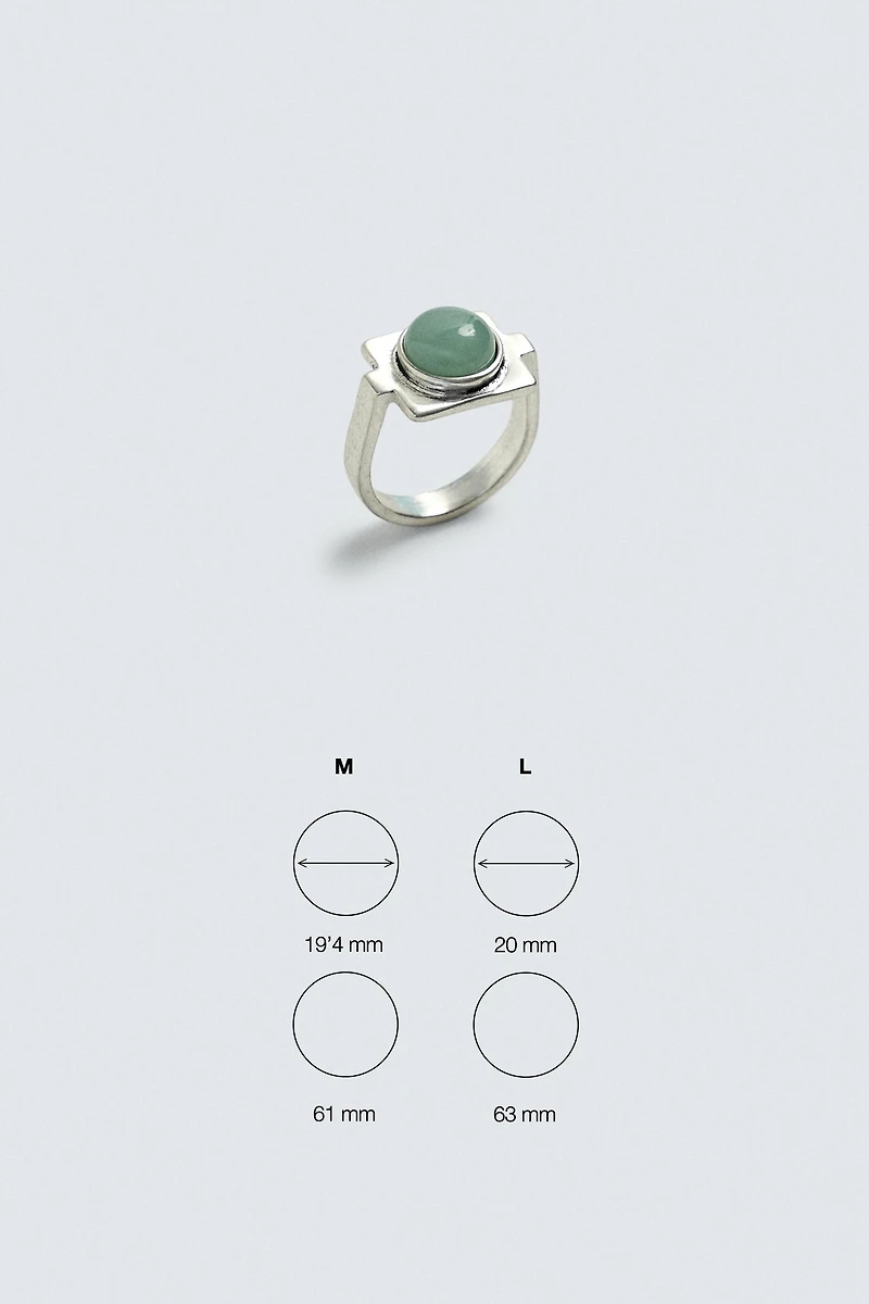BAGUE CHEVALIÈRE À PIERRE