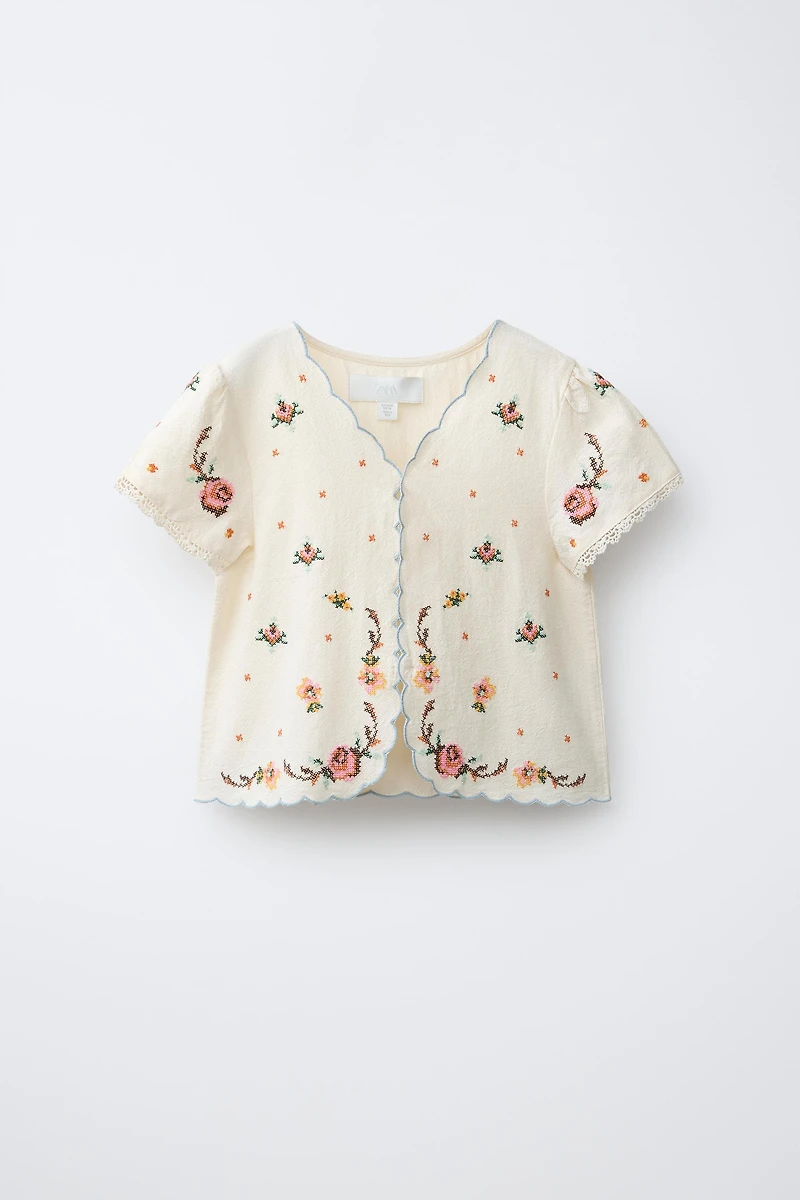 EMBROIDERED BLOUSE