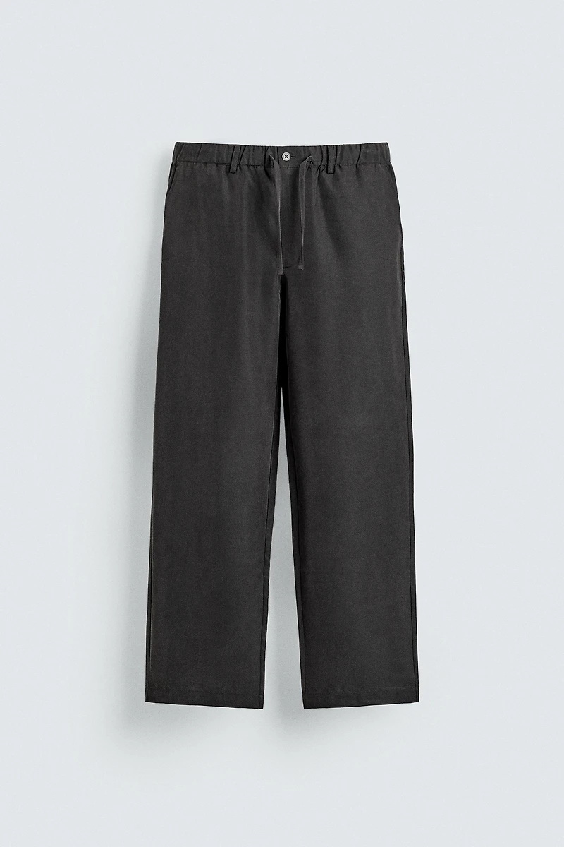RELAXED FIT FLOWY PANTS