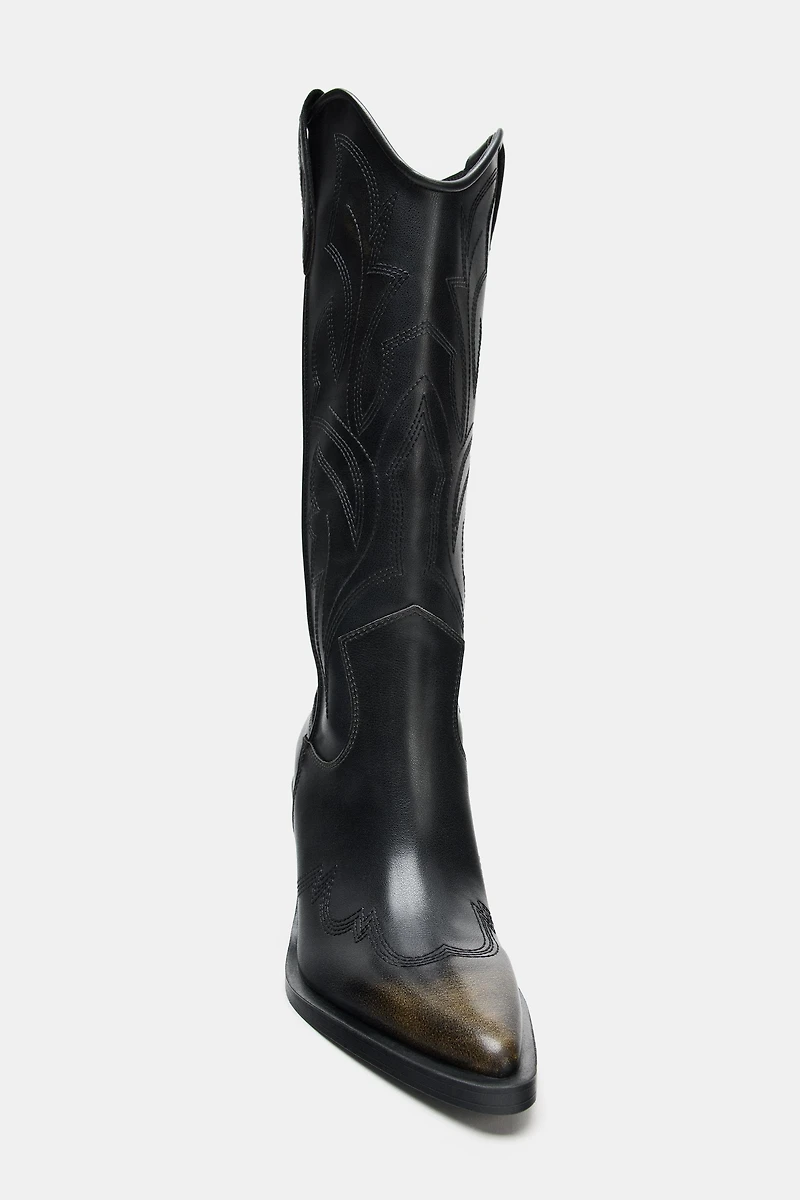 EMBROIDERED COWBOY BOOTS