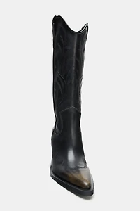 EMBROIDERED COWBOY BOOTS