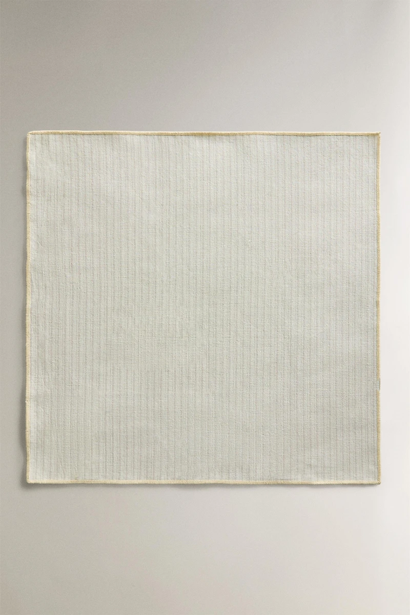 PACK OF STRIPED OVERLOCK NAPKINS (PACK OF 2)