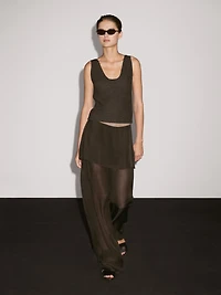 Cotton blend knit top with round neckline