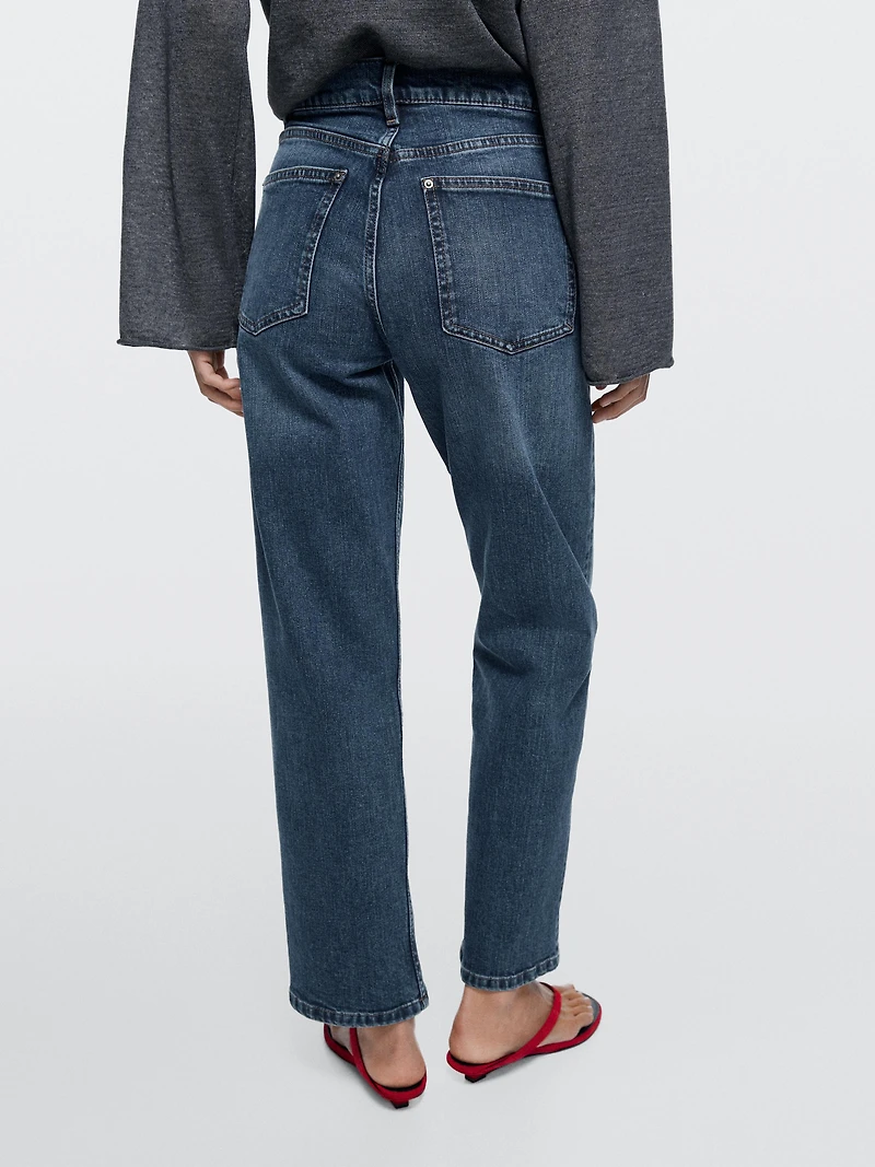 Mid-rise straight-leg jeans