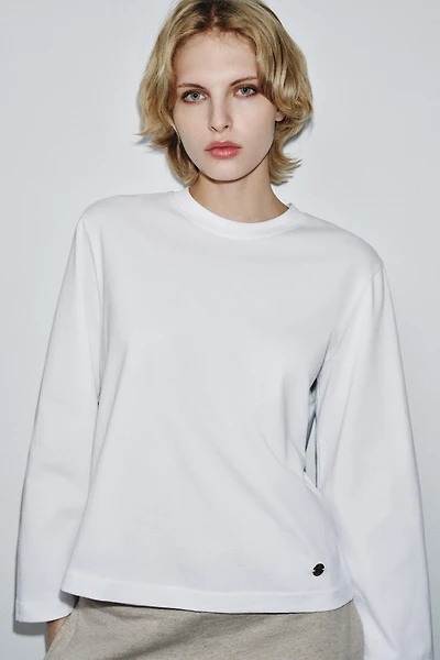LONG SLEEVE T-SHIRT WITH LABEL