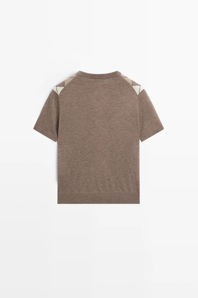 Short sleeve diamond-pattern sweater