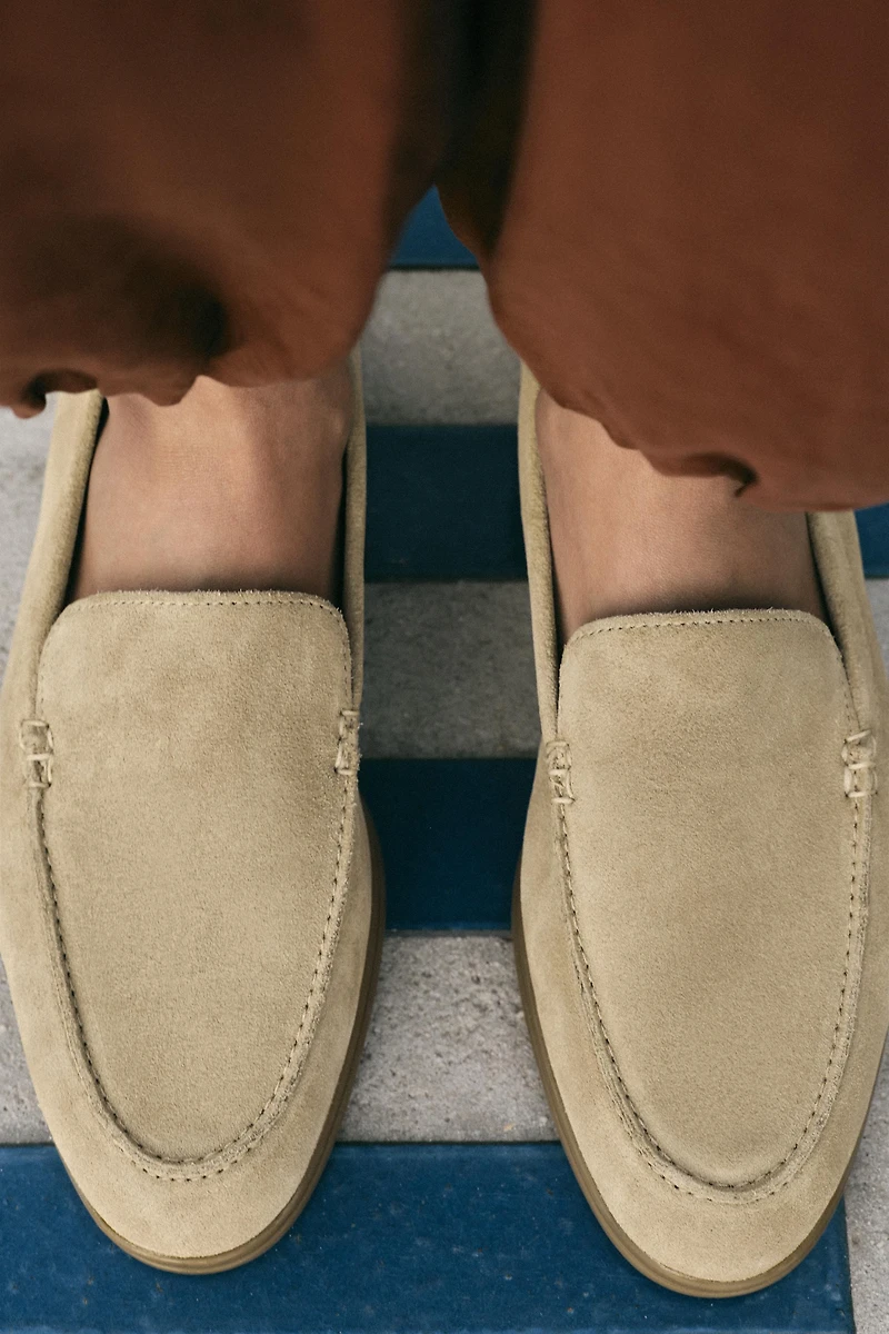SPLIT SUEDE LOAFERS
