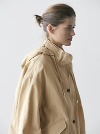Puff parka with hood detail