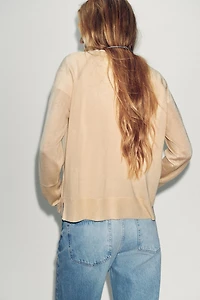 FINE KNIT SWEATER