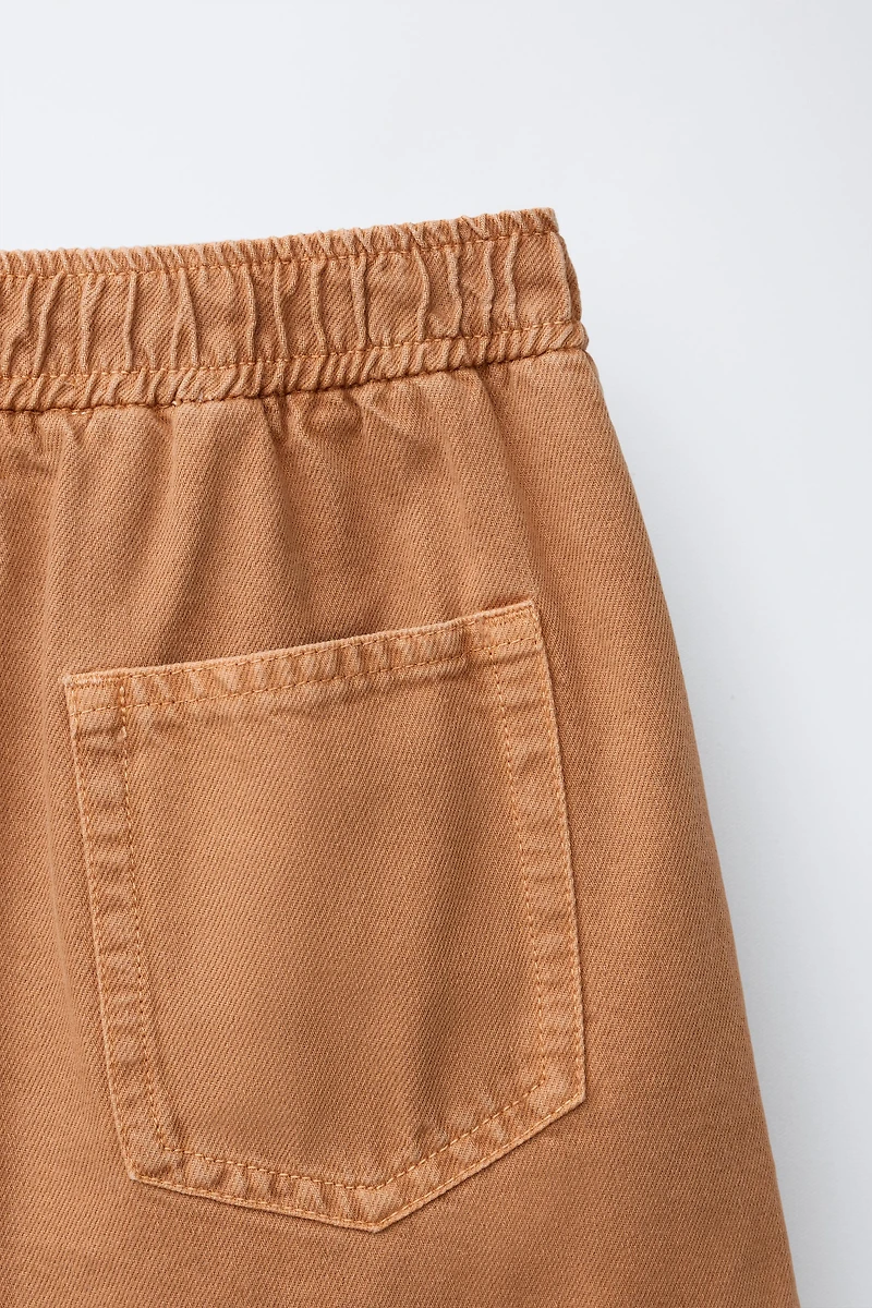 BALLOON SHORTS WITH DARTS