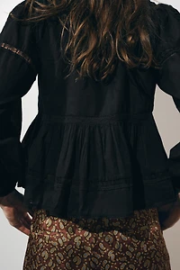 ZW COLLECTION ROMANTIC EMBROIDERED BLOUSE