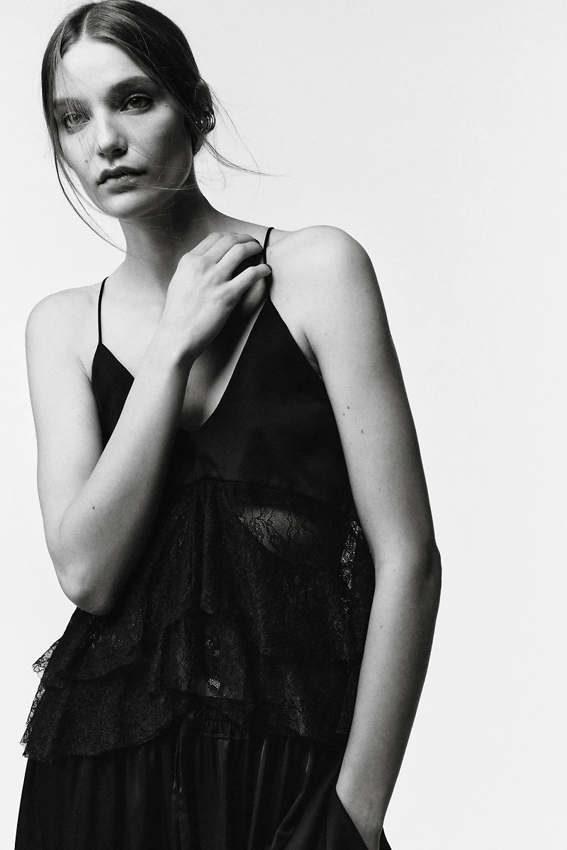 TOP COMBINÉ DENTELLE ÉDITION LIMITÉE