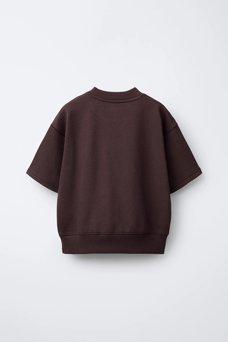 EMBROIDERED TEXT T-SHIRT AND BERMUDA SET