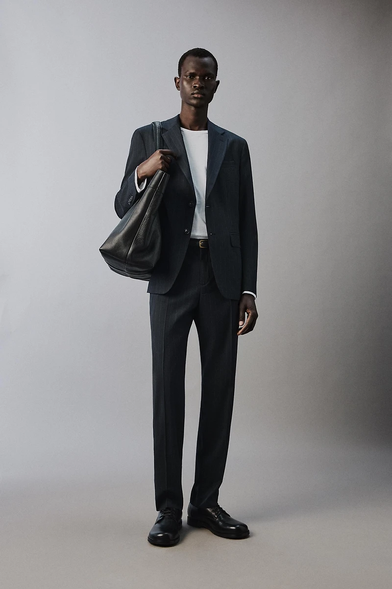 PINSTRIPE SUIT BLAZER