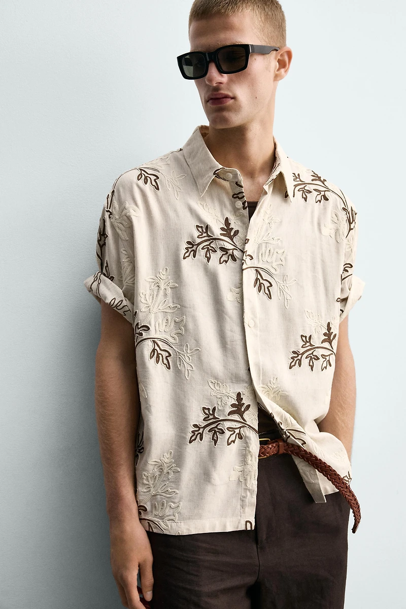 RELAXED FIT FLORAL EMBROIDERED SHIRT