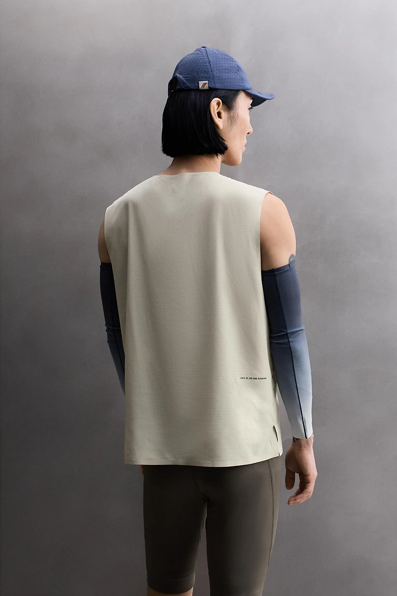 PERFORATED RUNNING TANK TOP