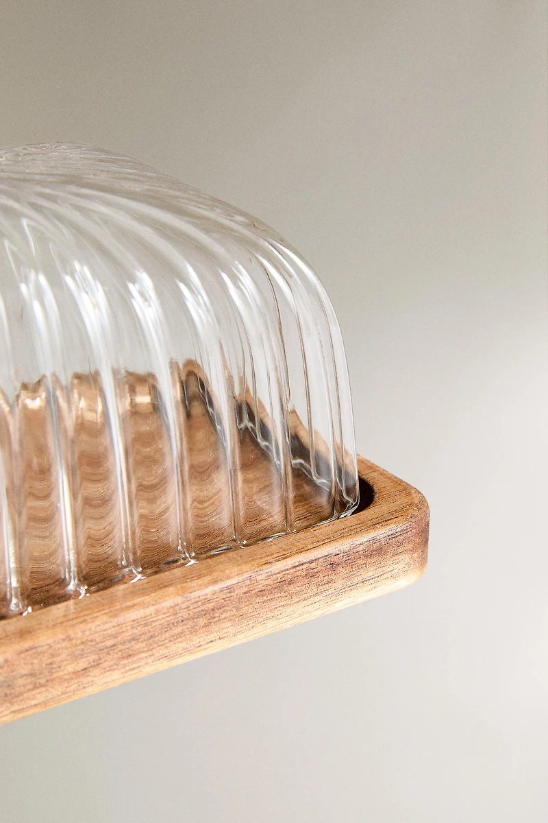 BOROSILICATE GLASS AND WOOD BUTTER DISH
