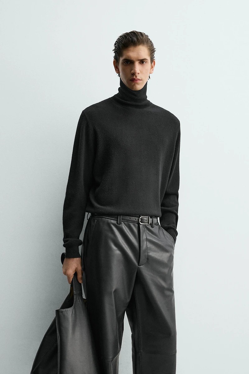 FAUX LEATHER RELAXED FIT PANTS