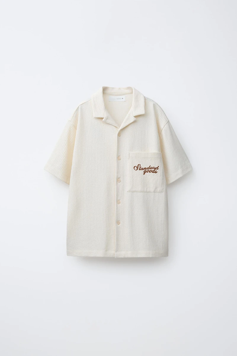 TEXTURED TEXT SHIRT