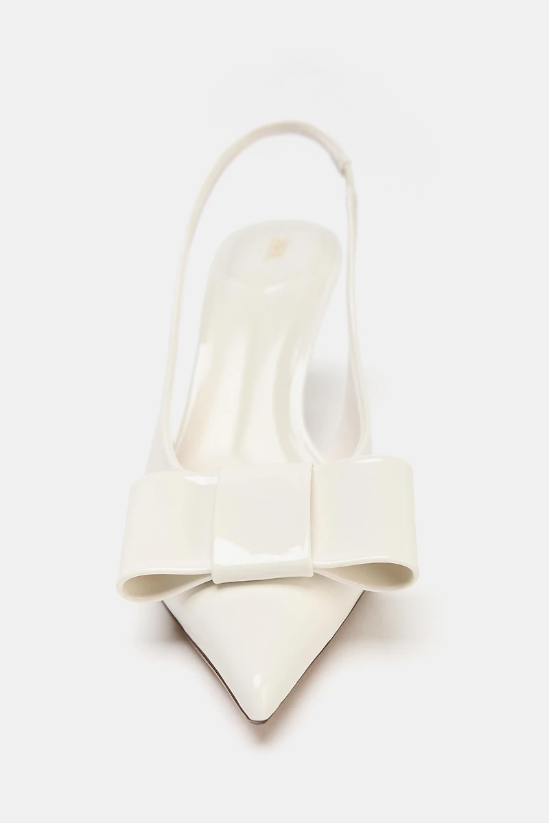 PATENT FINISH BOW HEELS
