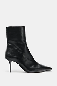 CRACKLED EFFECT HEELED ANKLE BOOTS