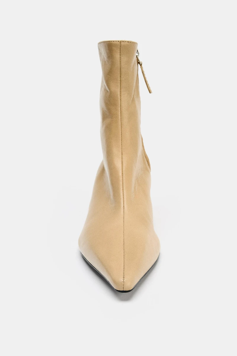 LEATHER HEELED ANKLE BOOTS
