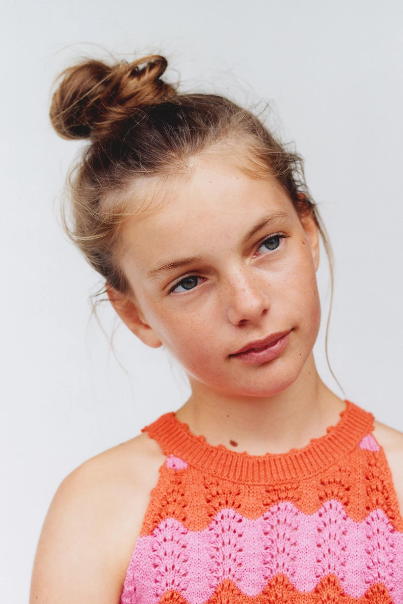 STRIPED CROCHET KNIT TOP