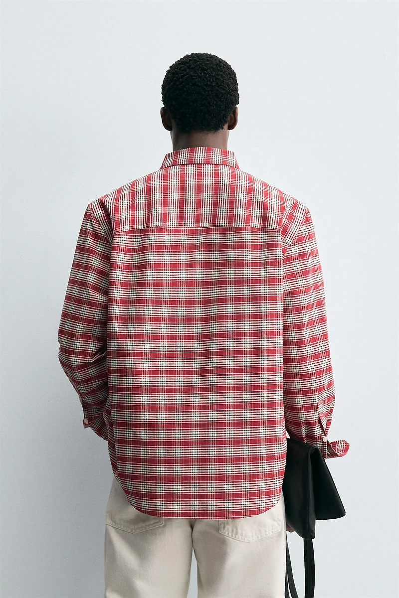 BUTTON-DOWN COLLAR PLAID SHIRT