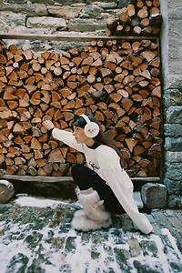 ST. MORITZ® LONG SLEEVE T-SHIRT